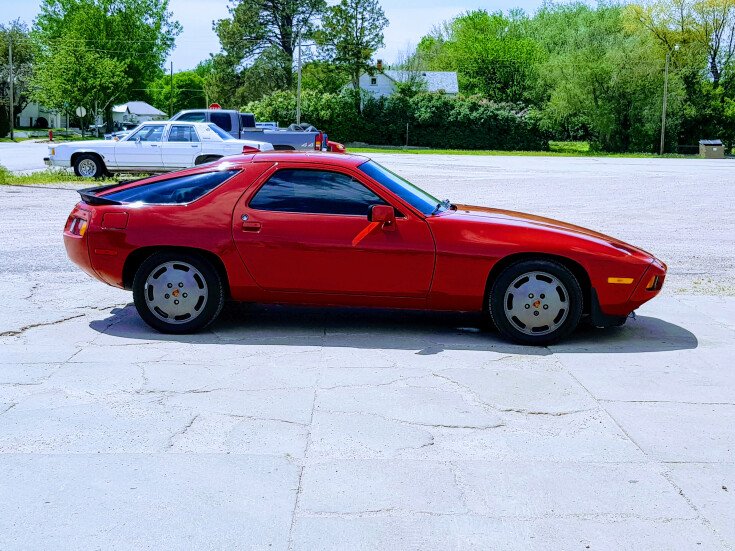 Photo for 1986 Porsche 928 S